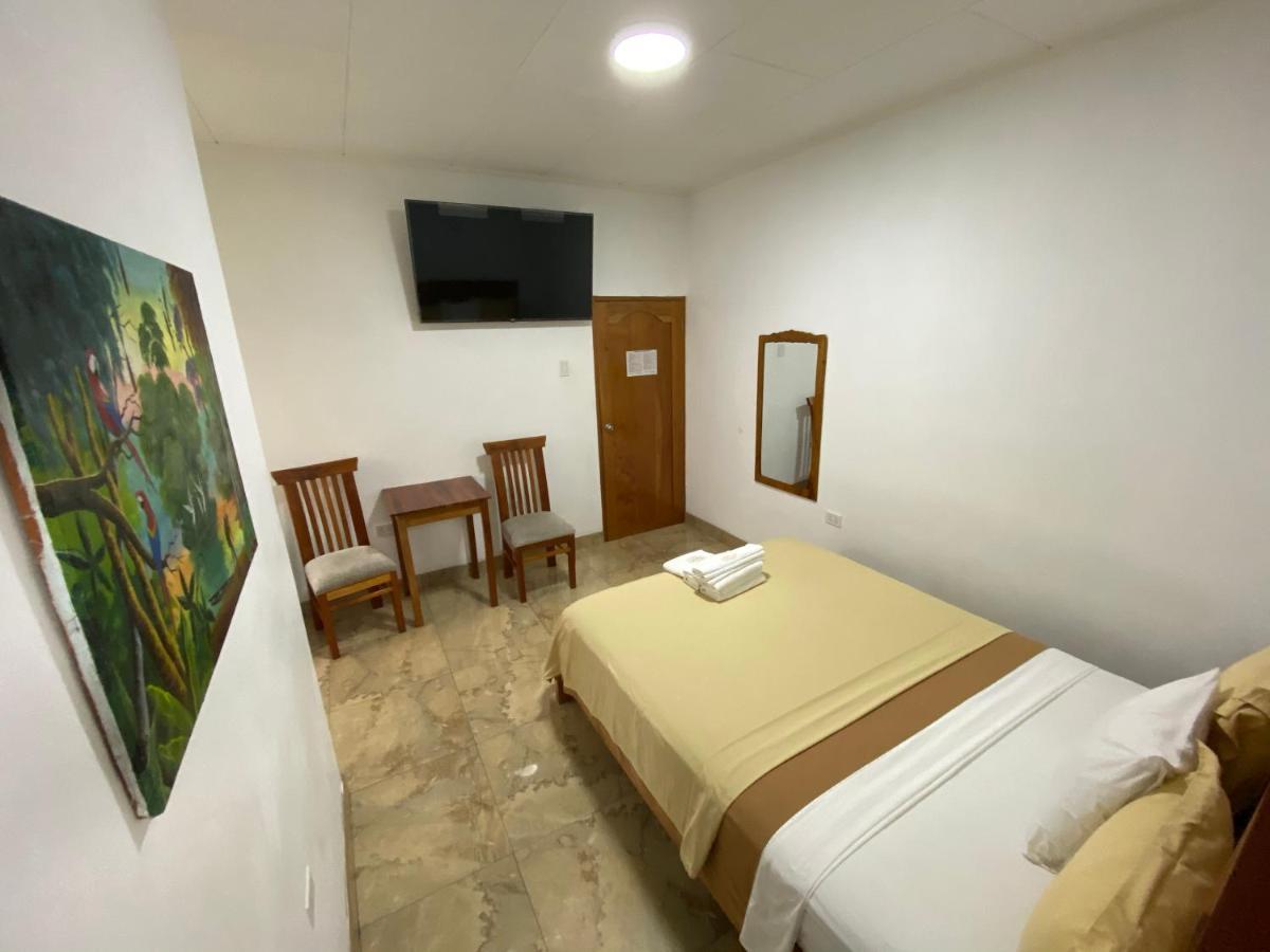 Hotel Fitzcarrald 3*